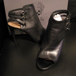Vince Camutto high heels